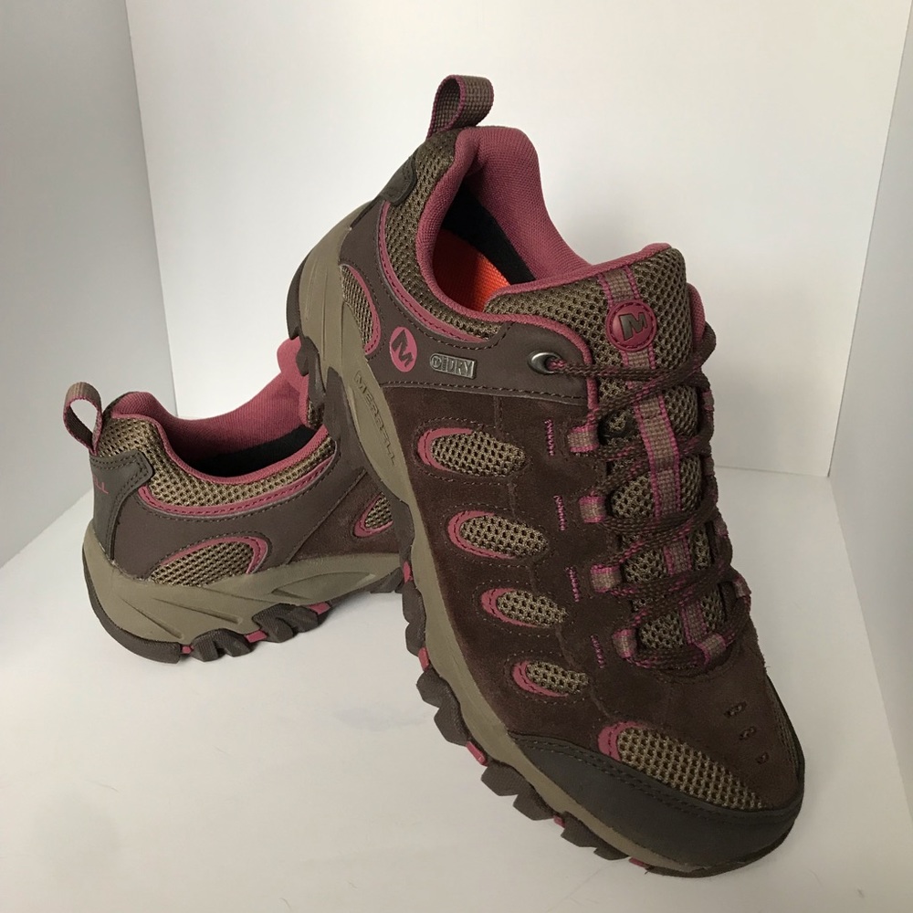 NWOT Merrell Ridgepass Hiking Shoes
